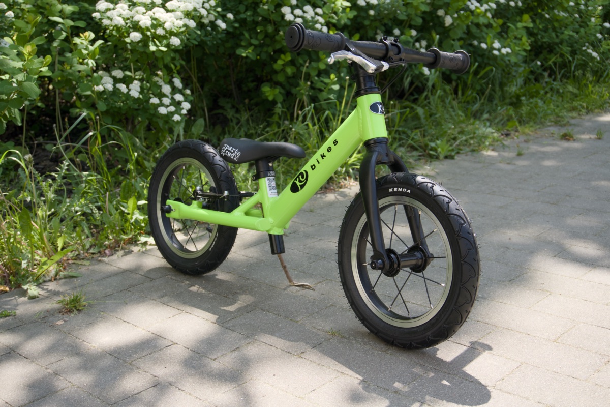 Rowerek biegowy KUbikes – recenzja